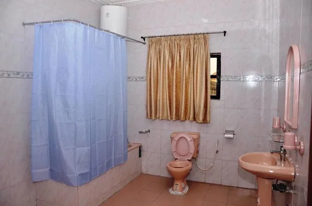 غرفة تنفيذية بسرير مزدوج، Birch Tree Hotel 2/2