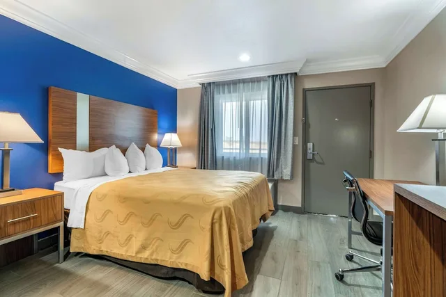جناح استوديو بسرير كينج، Quality Inn And Suites Vacaville, CA 1/5