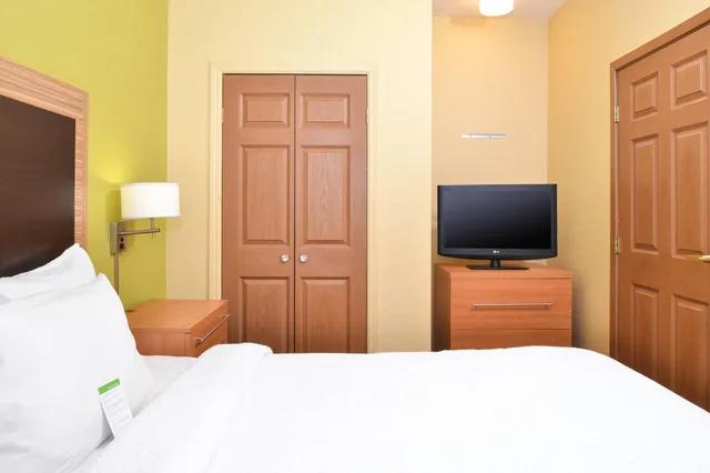 استوديو بسرير كينج، Candlewood Suites Miami Doral By IHG 2/3
