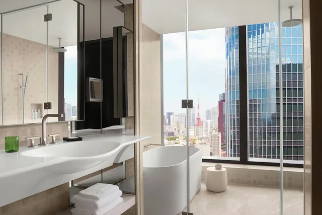 غرفة ديلوكس بسرير كينج، JW Marriott Hotel Tokyo 3/3