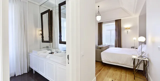 جناح جونيور، SANTIAGO DE ALFAMA - BOUTIQUE HOTEL 1/1