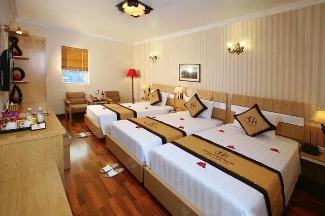 غرفة ديلوكس ثلاثية، Hanoi House Hostel & Travel 2/2