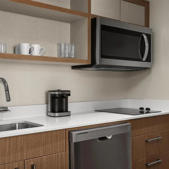 جناح استوديو بسريرين كوين مع أريكة، Homewood Suites By Hilton Burlington 8/9