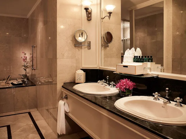 جناح كلوب بريستيج بسرير كينج، Sofitel Angkor Phokeethra Golf and Spa Resort 3/5