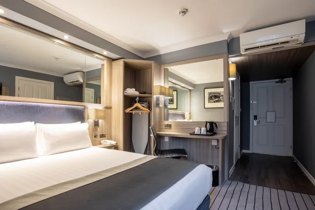 غرفة قياسية بسرير مزدوج لذوي الإعاقة، Holiday Inn Glasgow City Centre Theatreland, an IHG Hotel 3/7