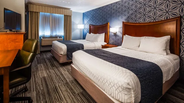 غرفة بسريرين كوين، Best Western Plus Franklin Square Inn Troy/Albany 3/4