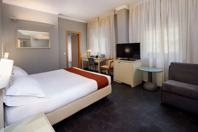 غرفة كومفورت بسرير كينج، Best Western Hotel Major 1/2