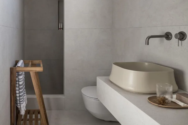 جناح جونيور، A Hotel Mykonos 2/3