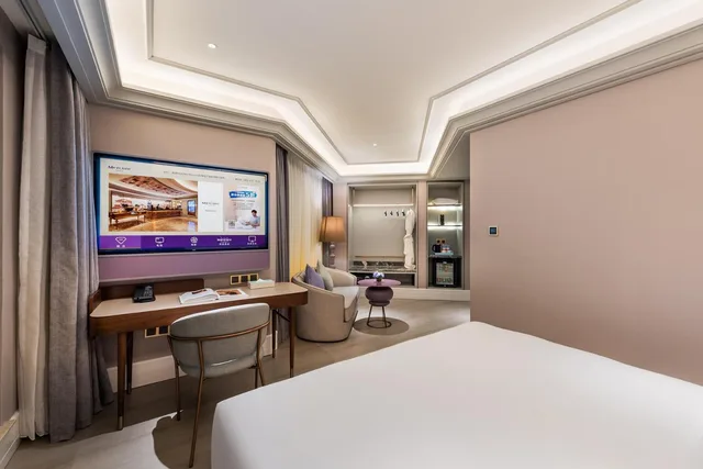 غرفة بريفيليج بسرير كينج وسرير كوين، Mercure Nantong Downtown 3/4