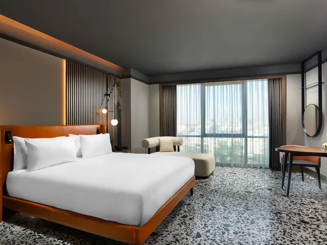 Executive, Studio, Movenpick Hotel Istanbul Marmara Sea 2/4