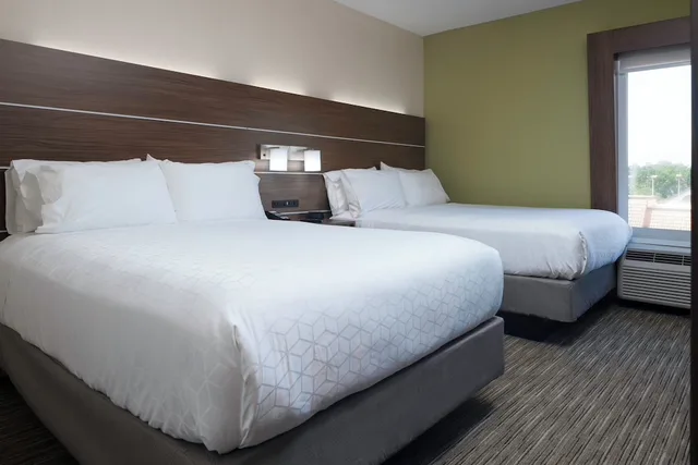 2 Bedrooms, Suite, 2 Double Beds, Holiday Inn Express Hotel And Suites N Myrtle Beach Little River 3/6
