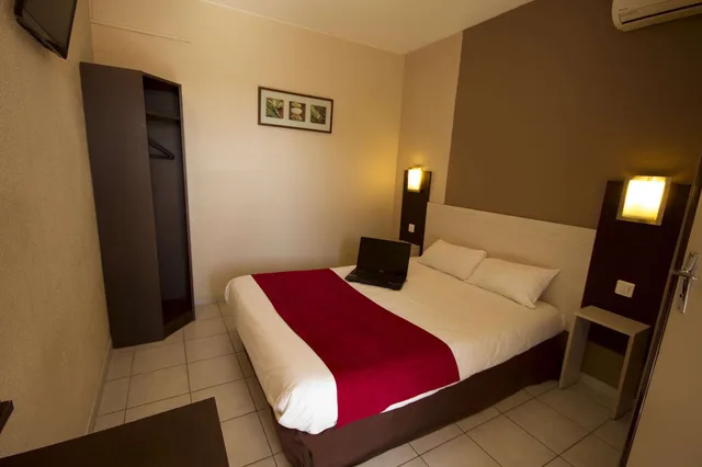 غرفة مفردة بسرير فردي، Brit Hotel Essentiel Sete Balaruc 1/2