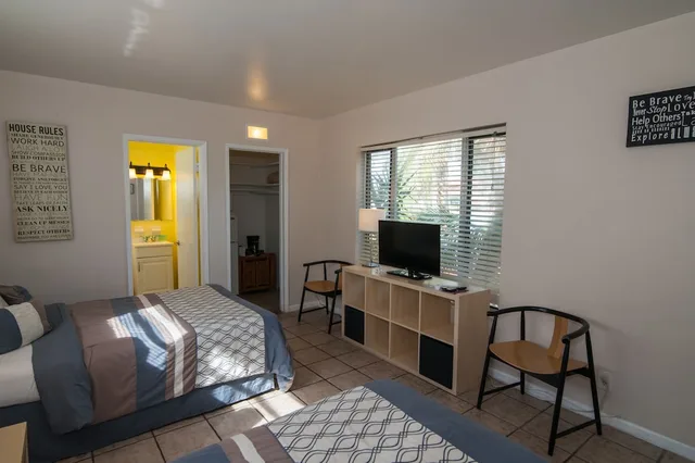 غرفة قياسية بسرير كوين، Best Florida Resort 2/5