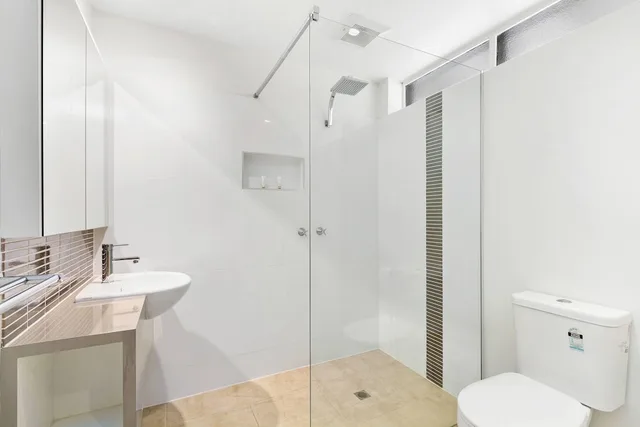 Deluxe, Queen Bed, Quality Inn & Suites Traralgon 5/5