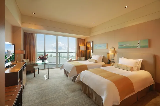 غرفة سوبيريور بسريرين منفصلين بإطلالة على البحر، Xiamen International Conference Center Hotel 2/5