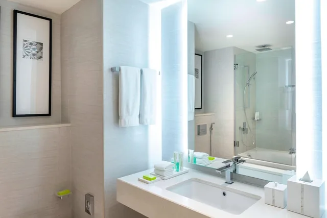 جناح كلوب بسريرين مزدوجين بغرفتي نوم، Le Royal Meridien Beach Resort & Spa 3/6