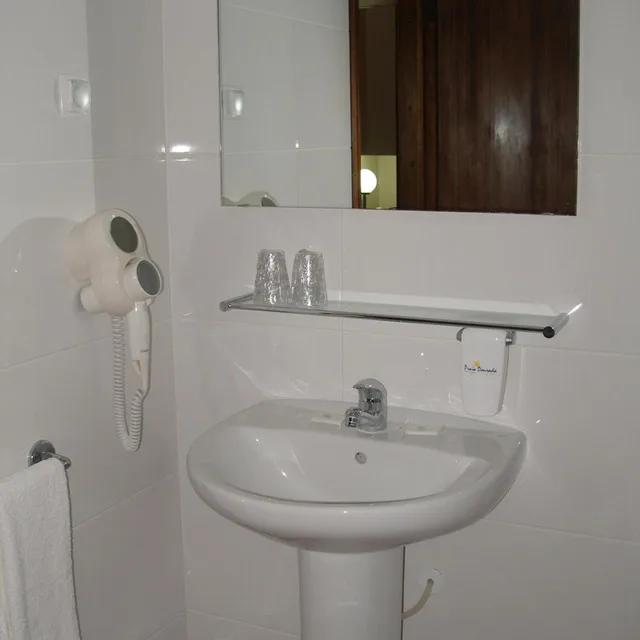 Room, Triple, Praia Dourada Hotel 3/3