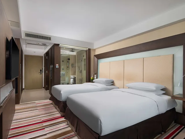 Standard, King Bed, Novotel Nanjing Central Suning 10/10