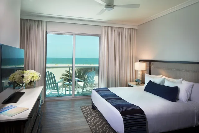 Room, King Bed, Gulf Front، Treasure Island Beach Resort 2/6
