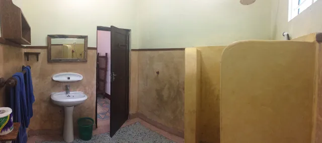 Room, Triple, 1 Double and 1 Single Bed, Beach Front، Pongwe Beach Hotel 2/2