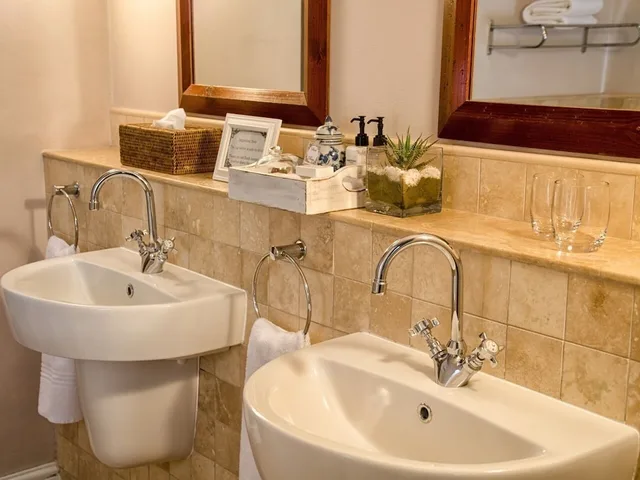 Deluxe, Double Bed, Auberge Clermont 8/10