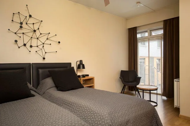 غرفة قياسية بسرير مزدوج أو سريرين منفصلين، Hotel Fron 3/5