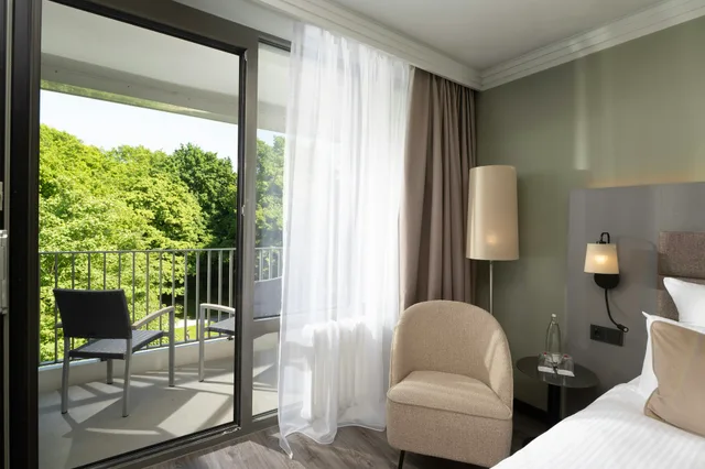 غرفة سوبيريور بسريرين منفصلين، LEONARDO HOTEL HANNOVER 2/3
