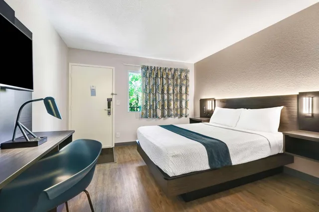 جناح ديلوكس بسرير كوين، Motel6 Issaquah, WA - Seattle - East 2/10