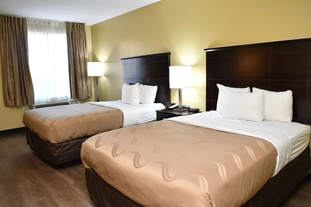 Standard, 2 Double Beds, Quality Inn & Suites Greenville I-65 8/10
