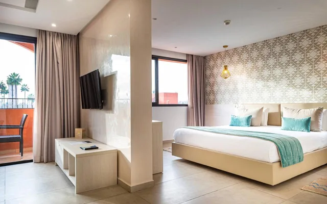 جناح جونيور بسرير مزدوج بإطلالة على المسبح، Medina Gardens - Adult only 1/4