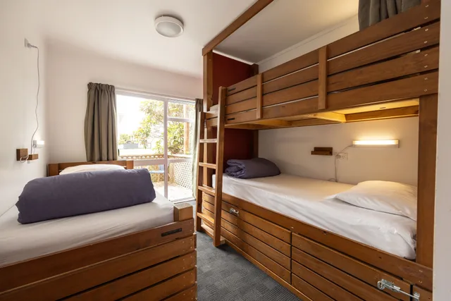 سكن مشترك مختلط بثلاثة أسرّة، Haka House Taupo 1/6