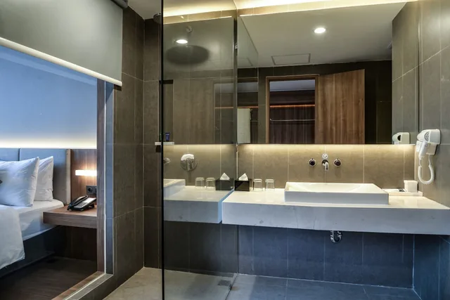 غرفة تنفيذية بسرير كوين، Aston Sidoarjo City Hotel and Conference Center 8/10