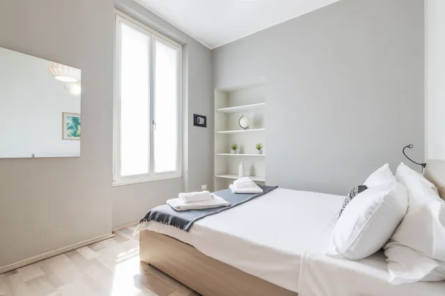 2 Bedrooms, Luxury, Apartment, 2 Queen Beds, 2 Bathrooms, Sofa، Milan Retreats - Central Station 1/7