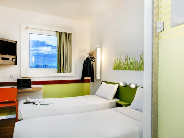 غرفة قياسية بسريرين منفصلين، Ibis Budget Porto Alegre 2/4