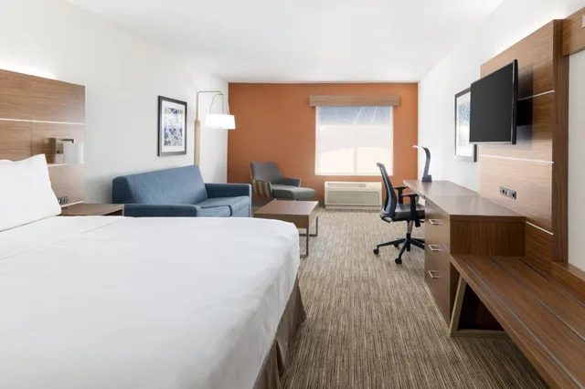 Suite, King Bed, Sofa, Accessible, Holiday Inn Express & Suites Las Vegas SW Spring Valley, an IHG Hotel 1/7