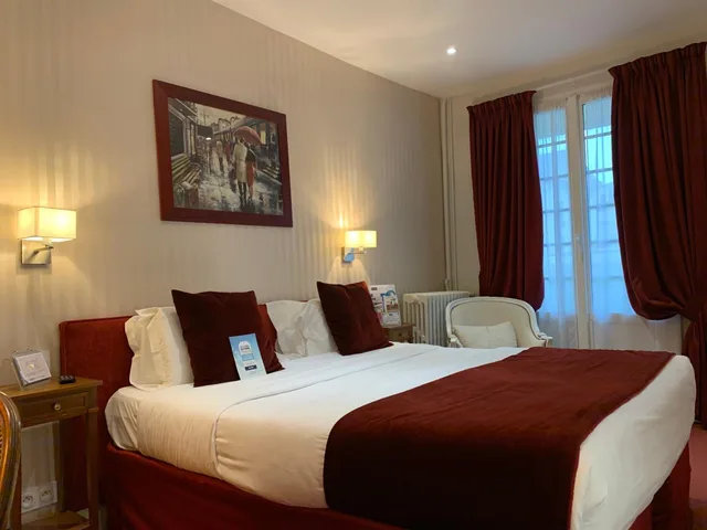 غرفة سوبيريور بسرير كوين، Kyriad Saumur Centre 5/10