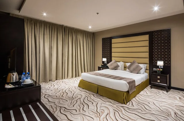 جناح بسرير كينج بغرفة نوم واحدة، فندق نافيتي ورويك الخبر(Naviti Warwick Al Khobar Hotel) 1/2