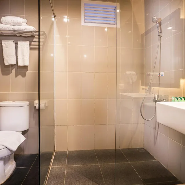 غرفة ثلاثية، Griya Persada Convention Hotel & Resort - Bandungan 6/7