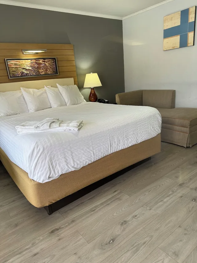 غرفة بسرير كينج، Americas Best Value Inn Central Valley 2/10