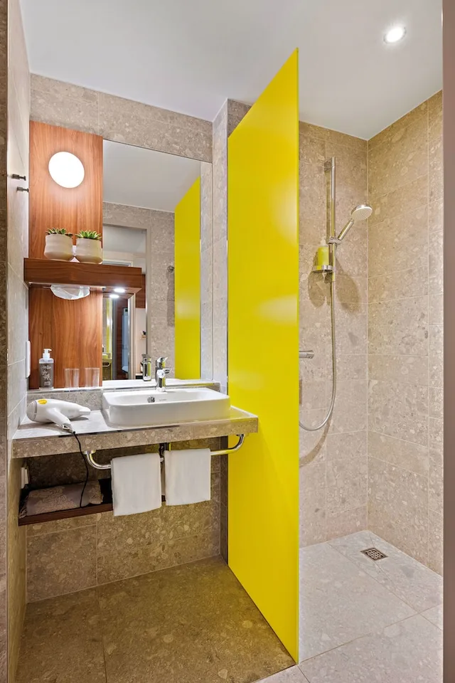 غرفة قياسية بسرير كينج، Hey Lou Hotel Monheim am Rhein 8/10