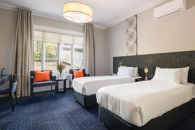 غرفة ديلوكس بسرير كينج، Sovereign Hill Hotel 5/10