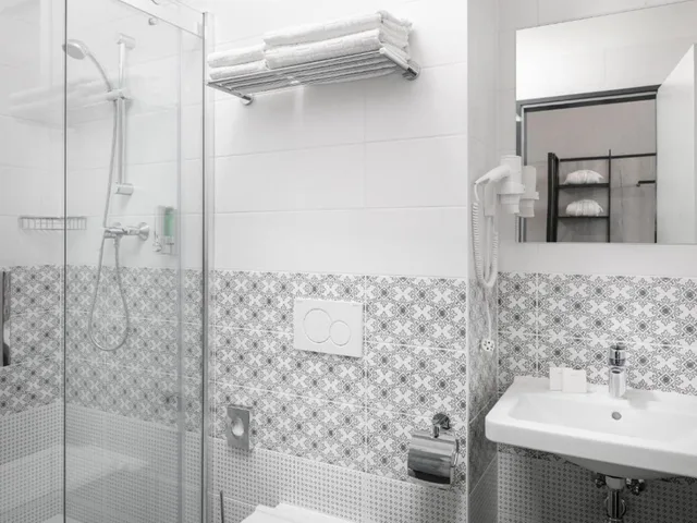 studio for 2 persons with balcony, EA ApartHotel Melantrich 3/3