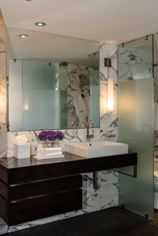 غرفة بسرير مزدوج لذوي الإعاقة، Dupont Circle Hotel 4/4