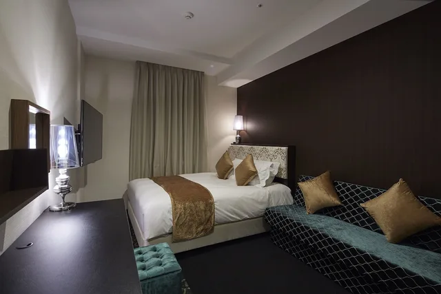 غرفة سوبيريور بسرير كوين مع أريكة، Centurion Hotel Grand Kobe Station 1/2