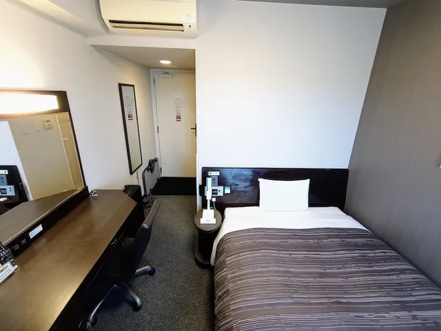 غرفة كومفورت مفردة بسرير مزدوج في المبنى الرئيسي للمدخنين، Hotel Route-Inn Iwakiizumi Ekimae 6/9