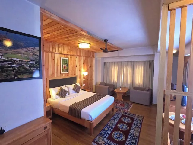 HOTEL PHUNTSHO PELRI، تيمفو 13/47
