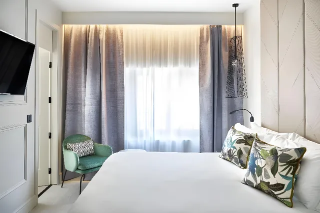 Essence, 2 Double Beds، Vincci Larios Diez 1/2