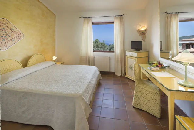 غرفة كلاسيكية بسريرين منفصلين بإطلالة على البحر، Myo Hotel Rocce Sarde 2/5