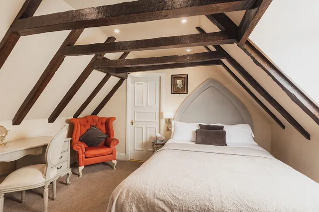 Courtyard, Classic, Double Bed، Lumley Castle 1/10
