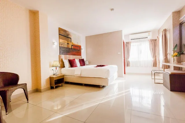 غرفة سوبيريور بسرير كينج، Roseate Hotel Chiang Mai 2/2